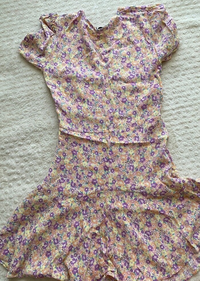 stradivarius çiçekli elbise - Görsel 2