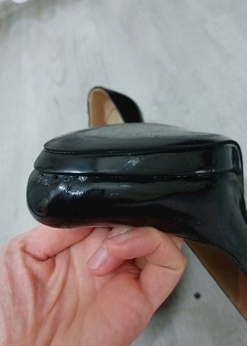 Parlak Siyah Yılan Desenli Stiletto Topuklu - Görsel 5