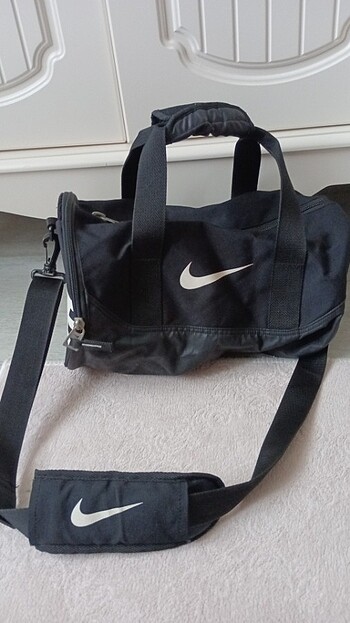Nike canta