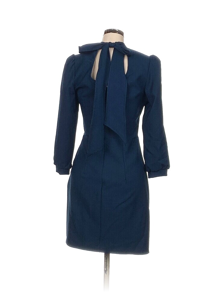 Trendyol & Milla Kısa Elbise %70 İndirimli. - Görsel 3