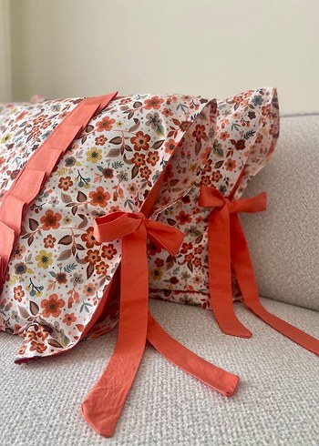 Çiçek Desenli Renkli Yastık Kılıfı bağlamalı - Görsel 3
