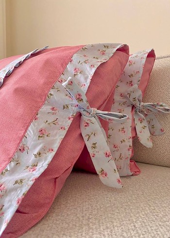 Pembe Çiçek Desenli Dekoratif Yastık Kılıfı - Görsel 4