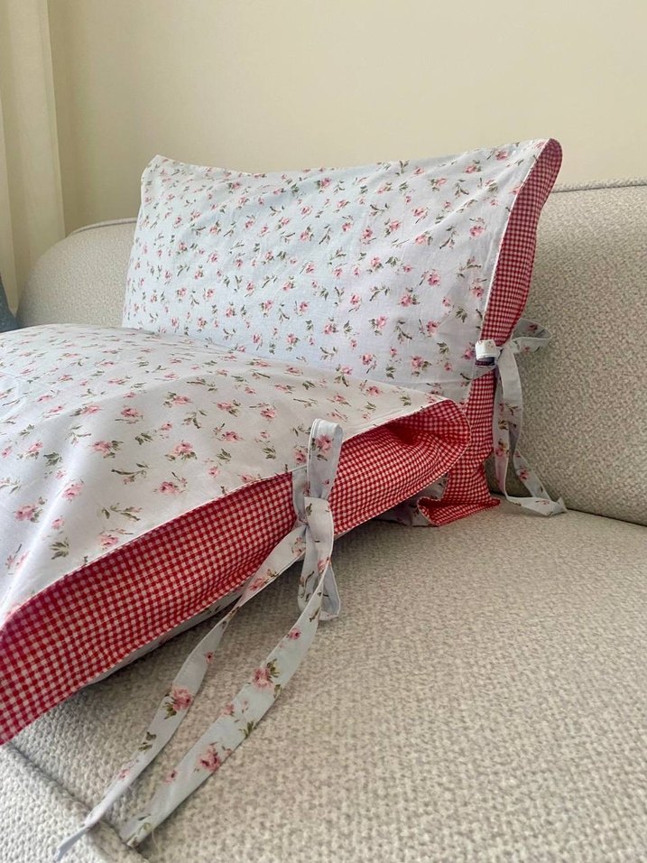 Çiçekli Gri Yastık Kılıfı Seti Bağlamalı - Görsel 4