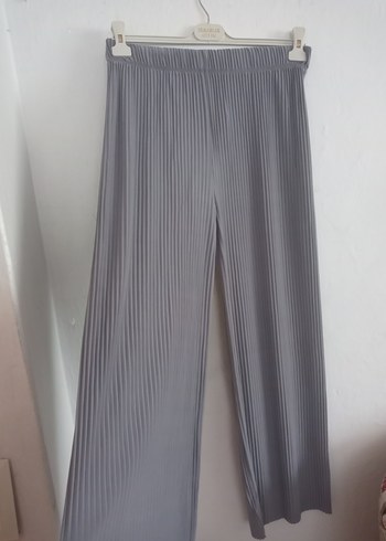 Gri Pilili Kadın bol paça Pantolon