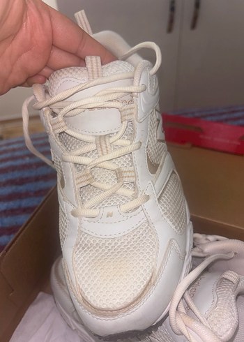 Beyaz Kadın Spor Ayakkabı new balance 408 - Görsel 5