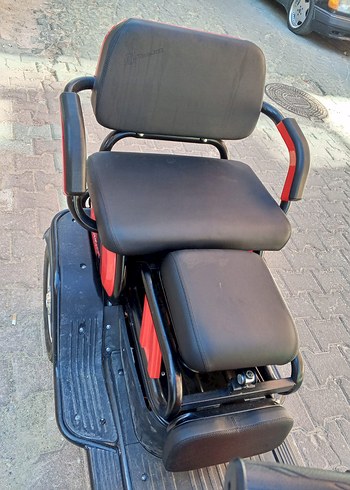 Beden kırmızı Renk Motorlux Kırmızı Üç Tekerlekli Elektrikli Bisiklet