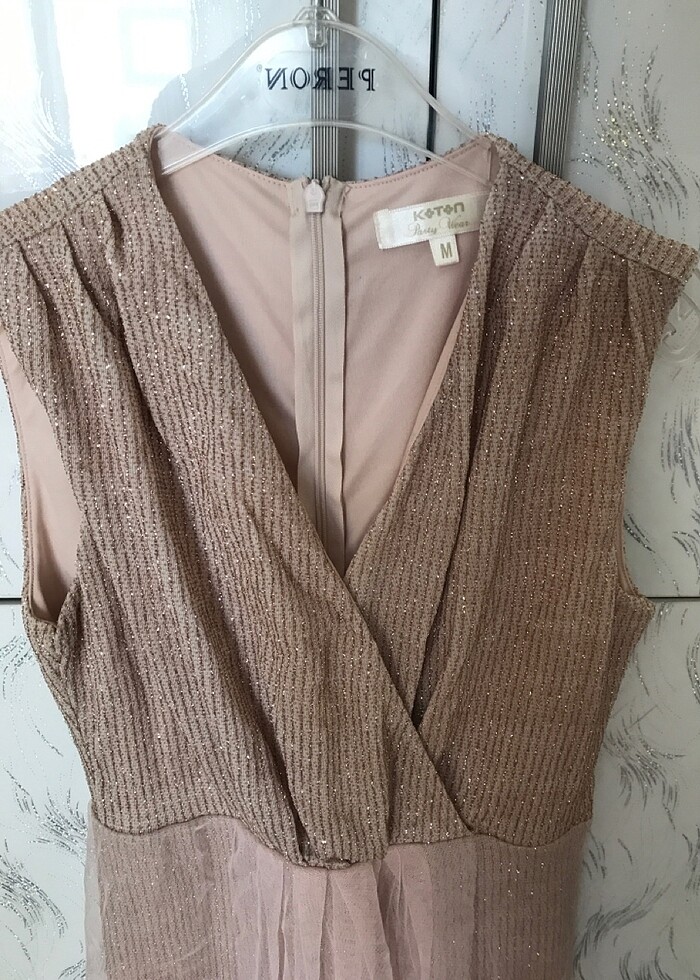 Simli, tüllü, astarlı  çok şık mezuniyet elbisesi - Görsel 2