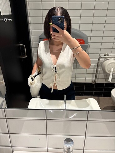 Beyaz bluz