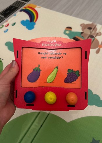 Kırmızı Renkli Eğitici Soru Kartı