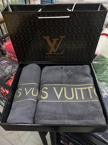 LV BAMBU HAVLU SETİ KUTULU