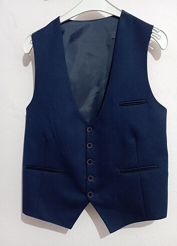 Yeni takım elbise sıfır ayarında  - Görsel 3