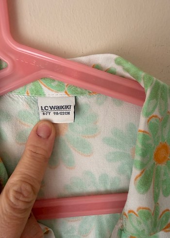 Çiçek Desenli Düğmeli Kolsuz Gömlek - Görsel 4