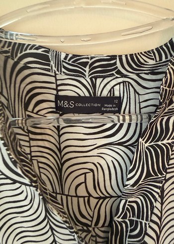 M&S Marka Desenli Kumaş Ürün - Görsel 4