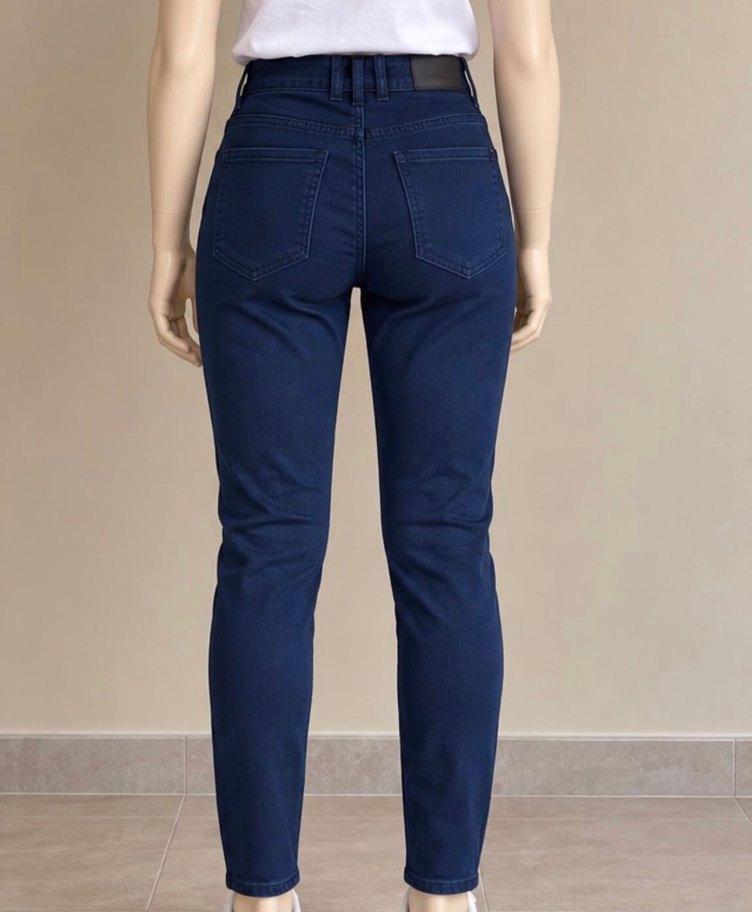 Koyu Lacivert Yüksek Bel Denim Jean — görsel 2/4
