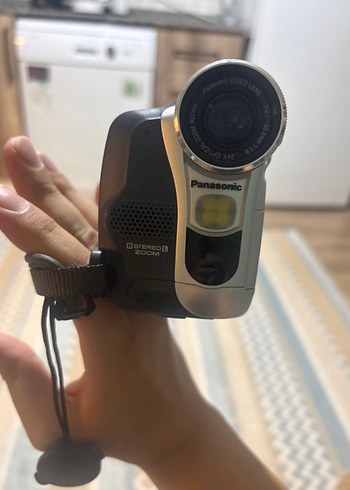 Panasonic NV-GS11 Dijital Video Kamera - Görsel 4