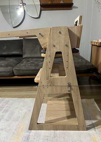 Kahverengi Ahşap Bebek Mama ve çalışma masası - Görsel 2