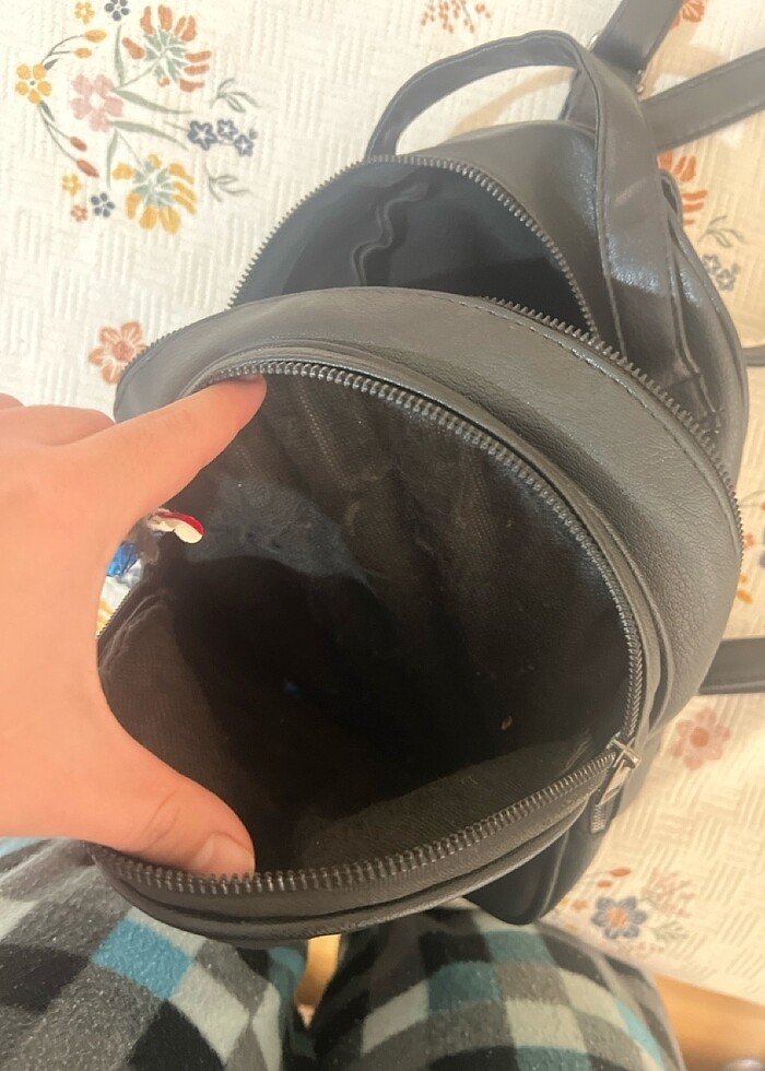 Sırt çantası - Görsel 3