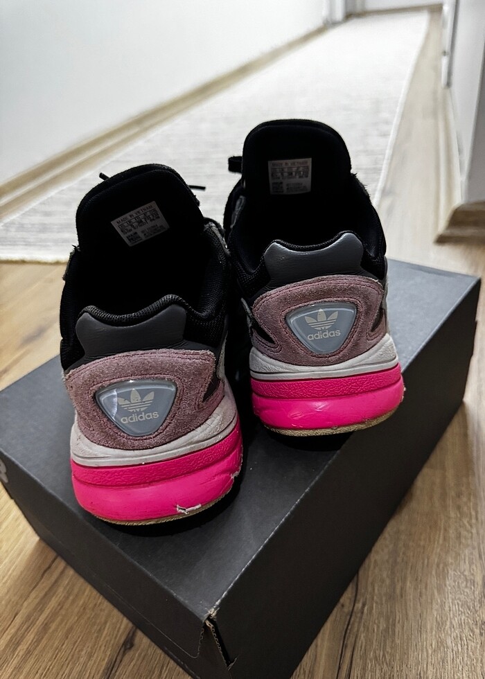 Adidas Spor Ayakkabı - Görsel 3