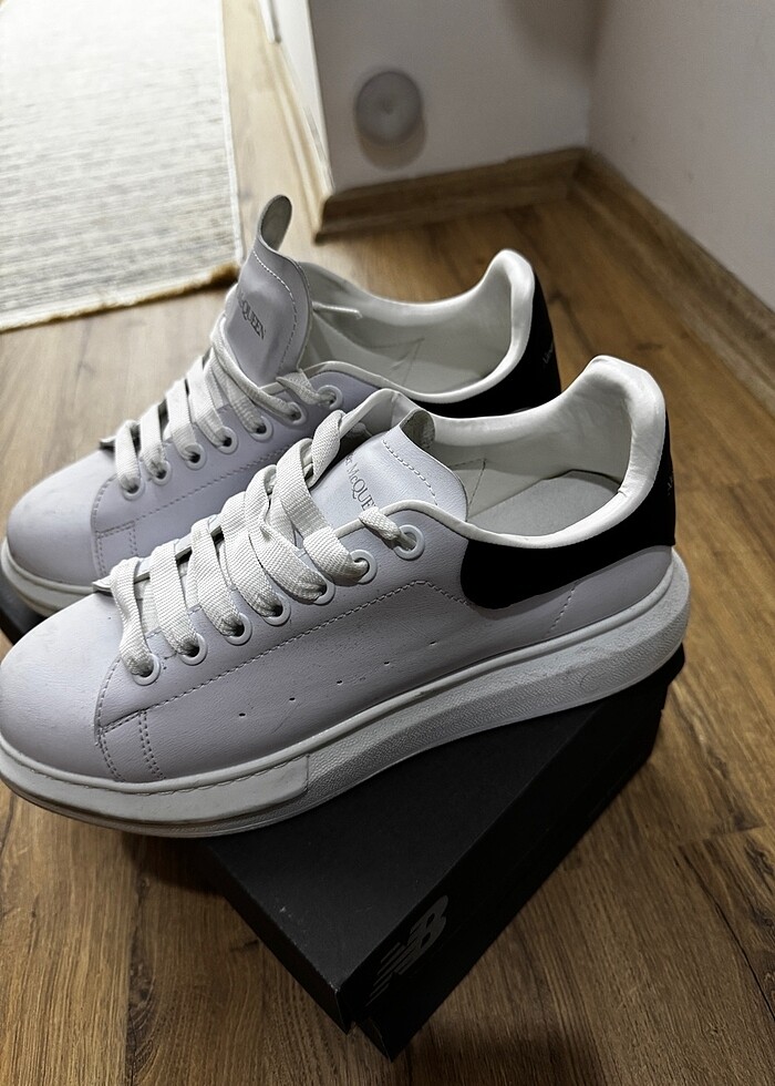 Alexander McQueen - Görsel 2