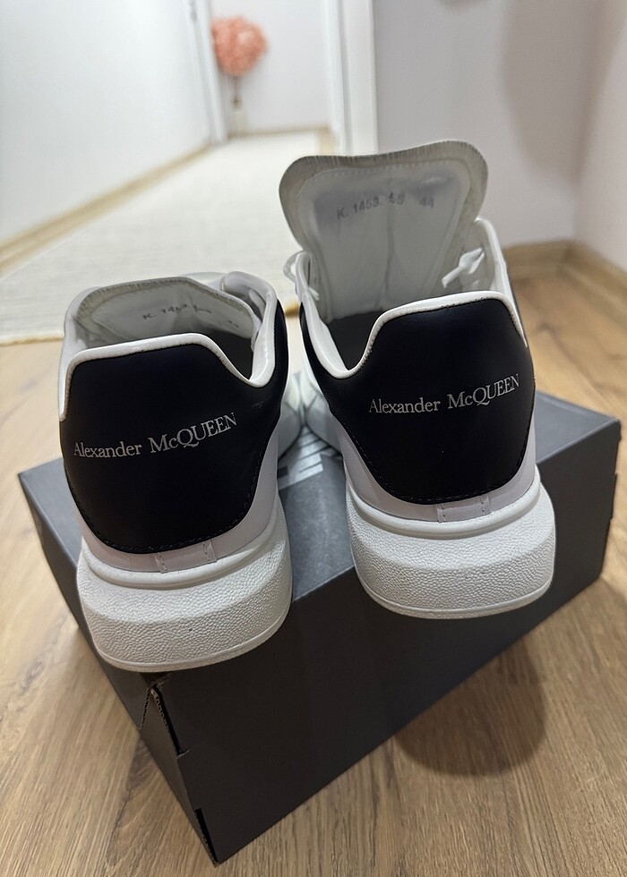 Alexander McQueen - Görsel 3