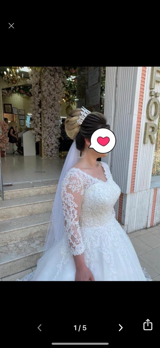 Dantel Detaylı V Yaka Uzun Kollu Prenses Gelinlik - Görsel 2