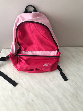 Nike sırt çantası