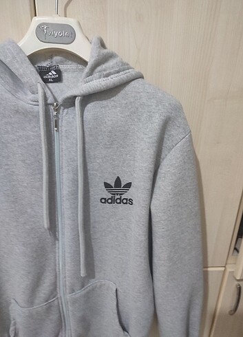 Kapüşonlu sweatshirt