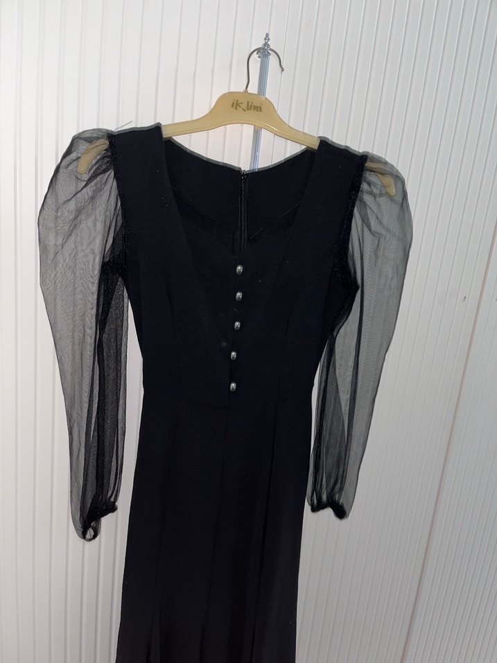 Siyah Uzun Kollu Gotik Kadın Elbise - Görsel 4