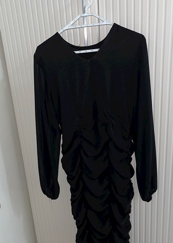 Uzun Kollu Siyah Drapeli Gotik Elbise Özel tasarım - Görsel 3