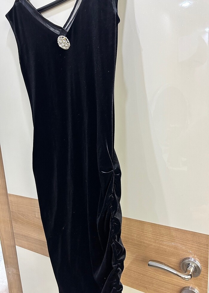 siyah kadife elbise - Görsel 3