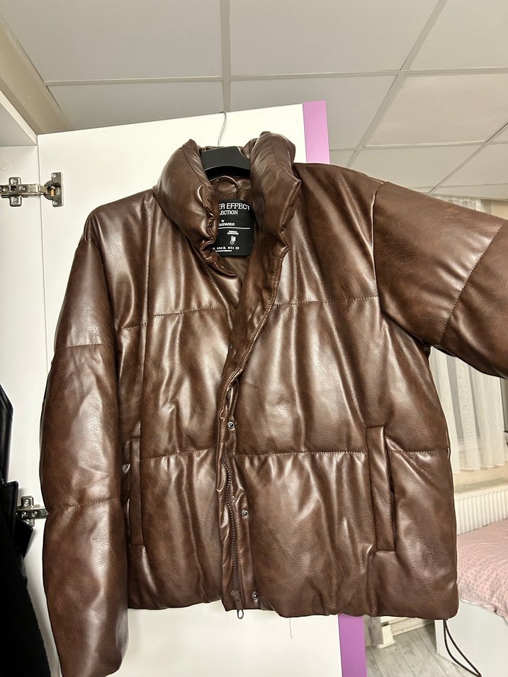 Kahverengi Deri Düğmeli Kadın Kışlık Mont - Görsel 4