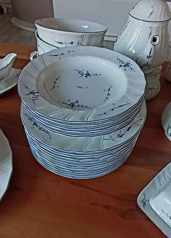 Beden çeşitli Renk Villeroy Boch 12 Kişilik 72 Parça Porselen Yemek ve Çay Takımı