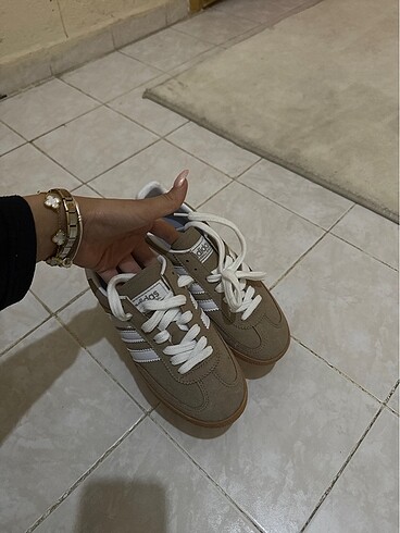 36 Beden Adidas ayakkabı