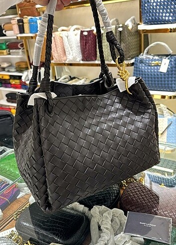  Beden Bottega 