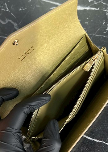  Beden altın Renk Louis Vuitton Kadın Deri Baskılı Gold Cüzdan