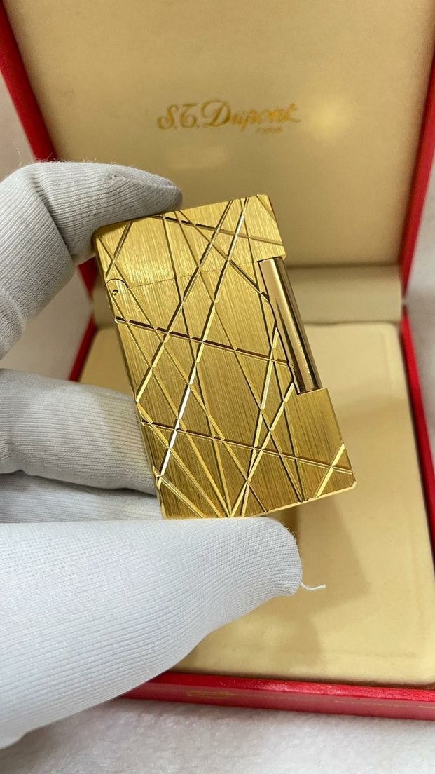 Altın Renk Parlak Desenli Çakmak - Görsel 4