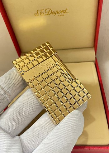 Parlak Altın S.T. Dupont Çakmak - Görsel 3