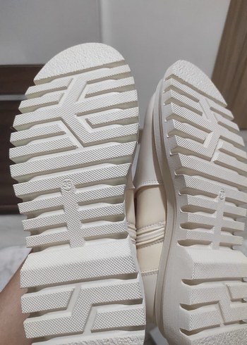 Kırık beyaz Platform Topuklu Kadın Botları - Görsel 2