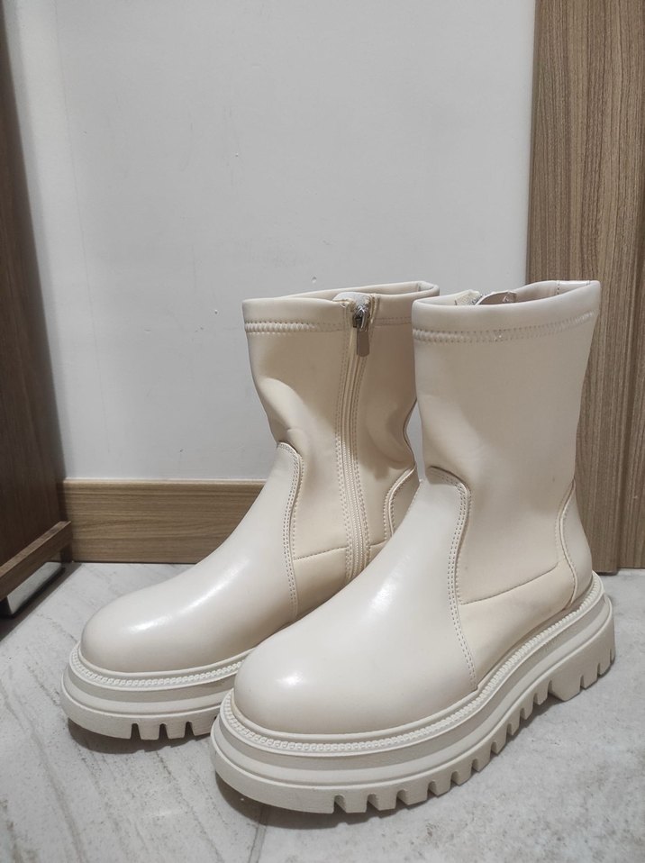 Kırık beyaz Platform Topuklu Kadın Botları - Görsel 4