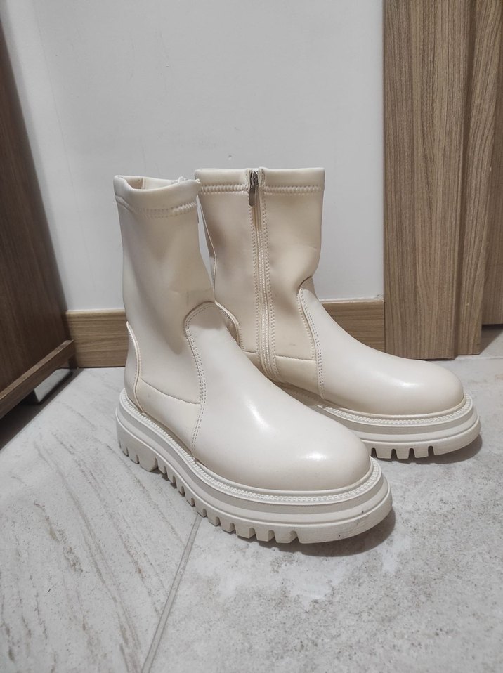 Kırık beyaz Platform Topuklu Kadın Botları - Görsel 3