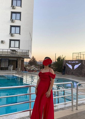 Kırmızı Drapeli Midi Kadın Abiye Elbise - Görsel 2