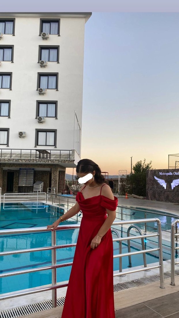 Kırmızı Drapeli Midi Kadın Abiye Elbise - Görsel 3