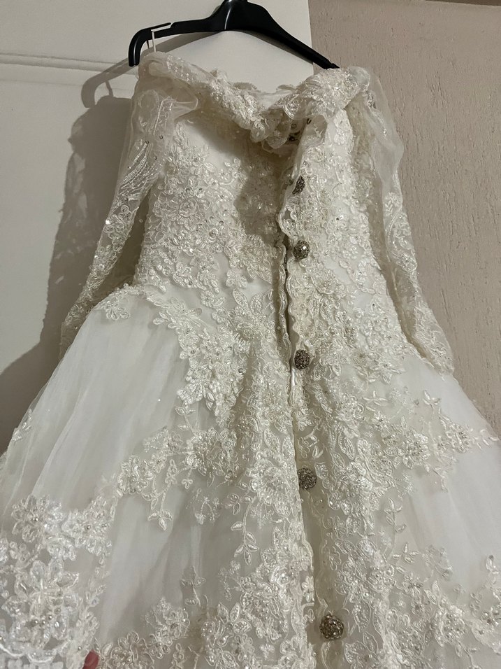 Dantelli Straplez Prenses Gelinlik - Görsel 4