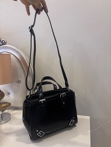  Beden Bershka tote çanta