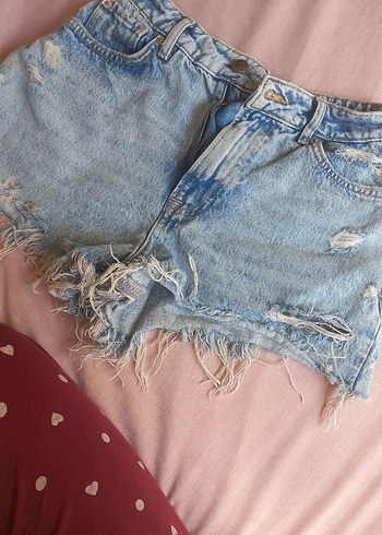 Düğmeli, Gevşek Kesim Mini Mavi Denim Şort 50 kg 1.60 boy