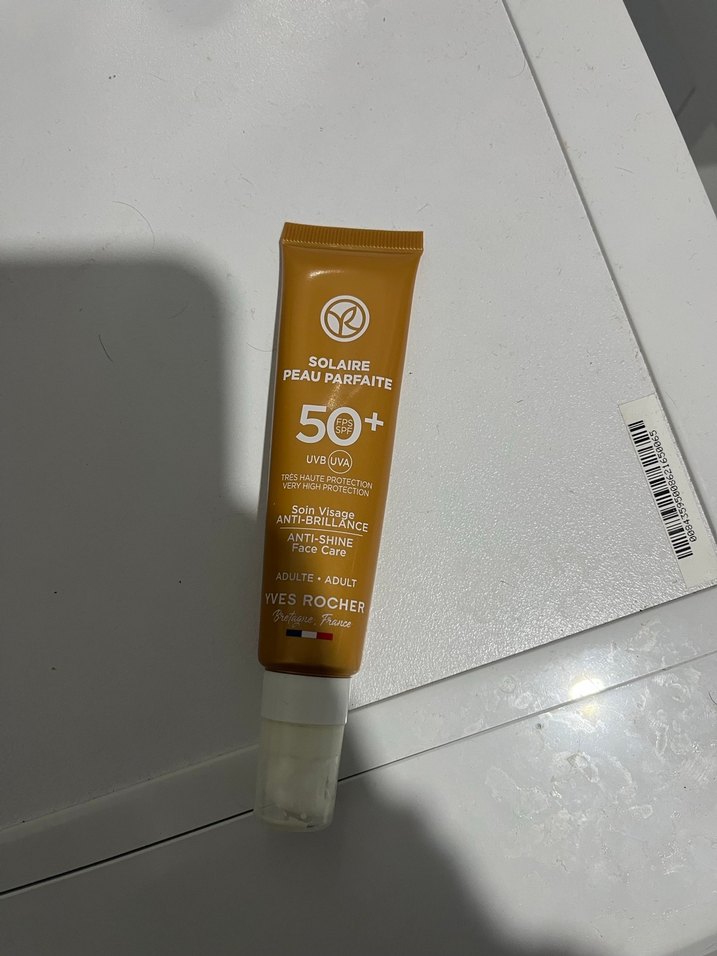 Yves Rocher Solaire Peau Parfaite SPF 50+ Güneş Kremi - Görsel 2