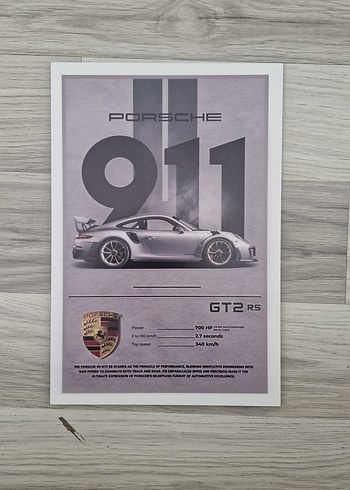 Gri Porsche 911 GT2 RS