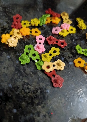 Çiçek Desenli Renkli Düğmeli Saç Tokaları - Görsel 3