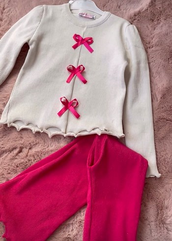Pembe Fiyonk Detaylı Bebek Kız Takımı 4 5