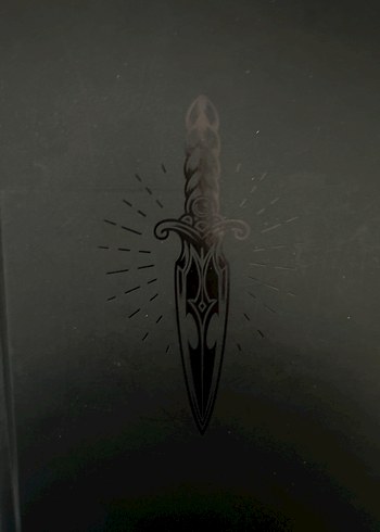 Dört Ölü Kraliçe - Astrid Scholte - Görsel 3